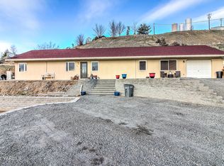 121 Garden Dr, Yakima, WA 98908