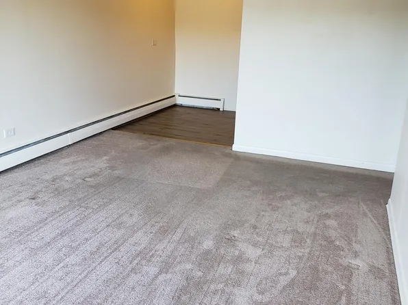 605 N Wolf Rd, Hillside, IL