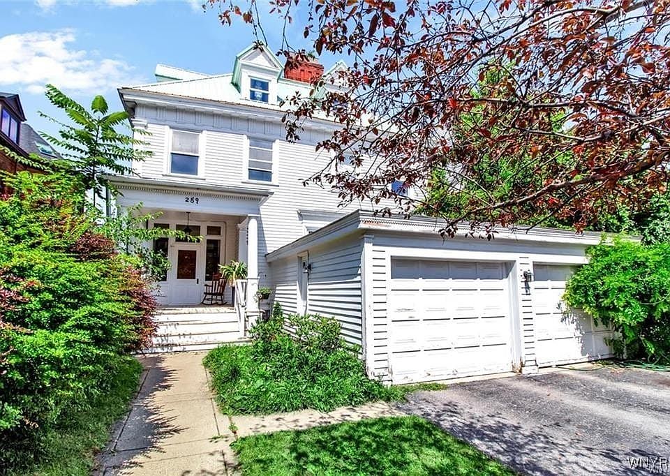 1st image of 289 Summer St