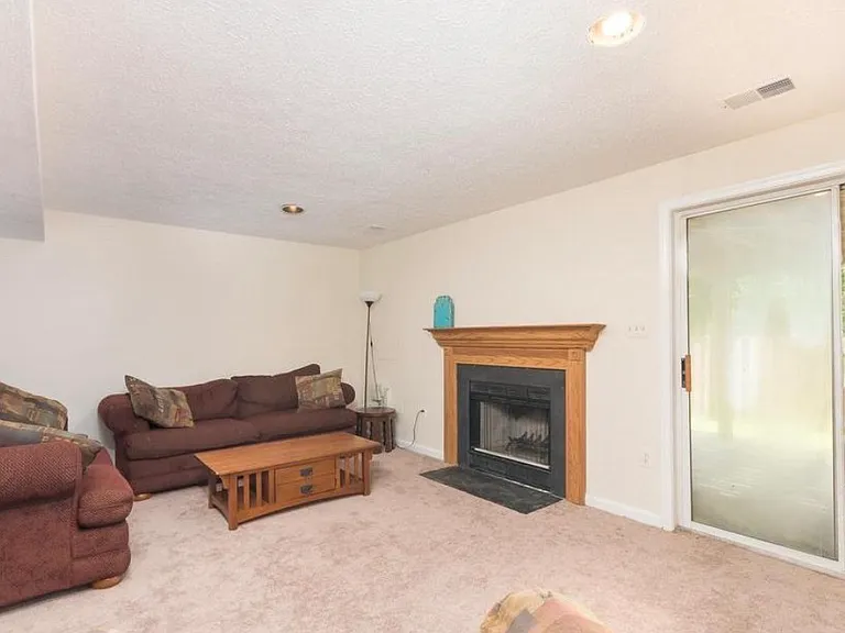 6732 Jenny Leigh Ct — Photo 18