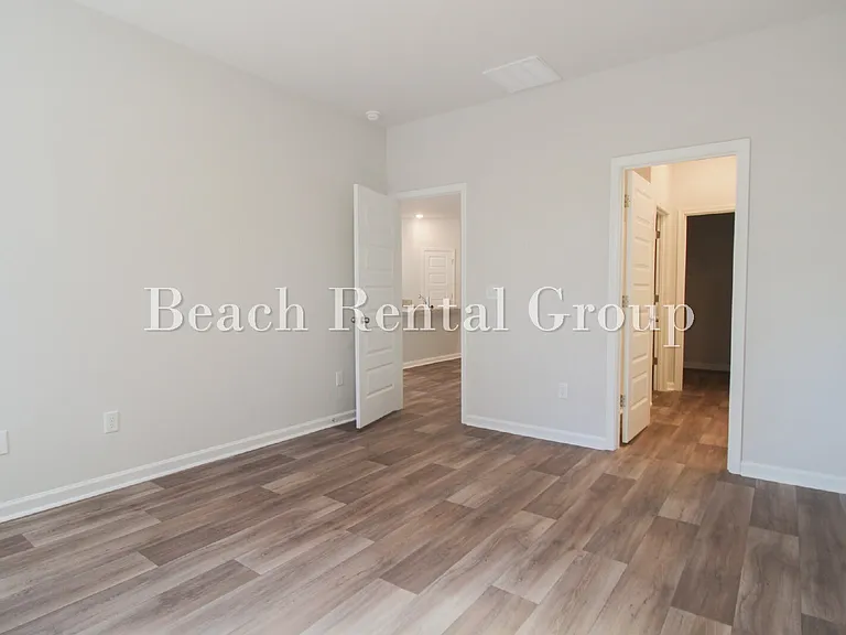 1320 Speedway St — Photo 11