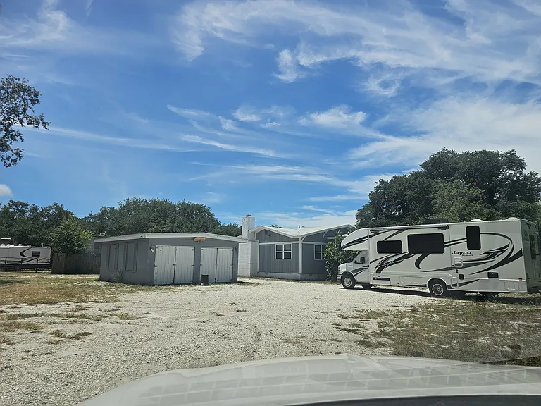 1001 Anclote Blvd — Photo 2