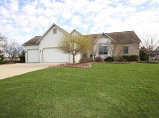 25617 Prairie View Ave, Mattawan, MI 49071