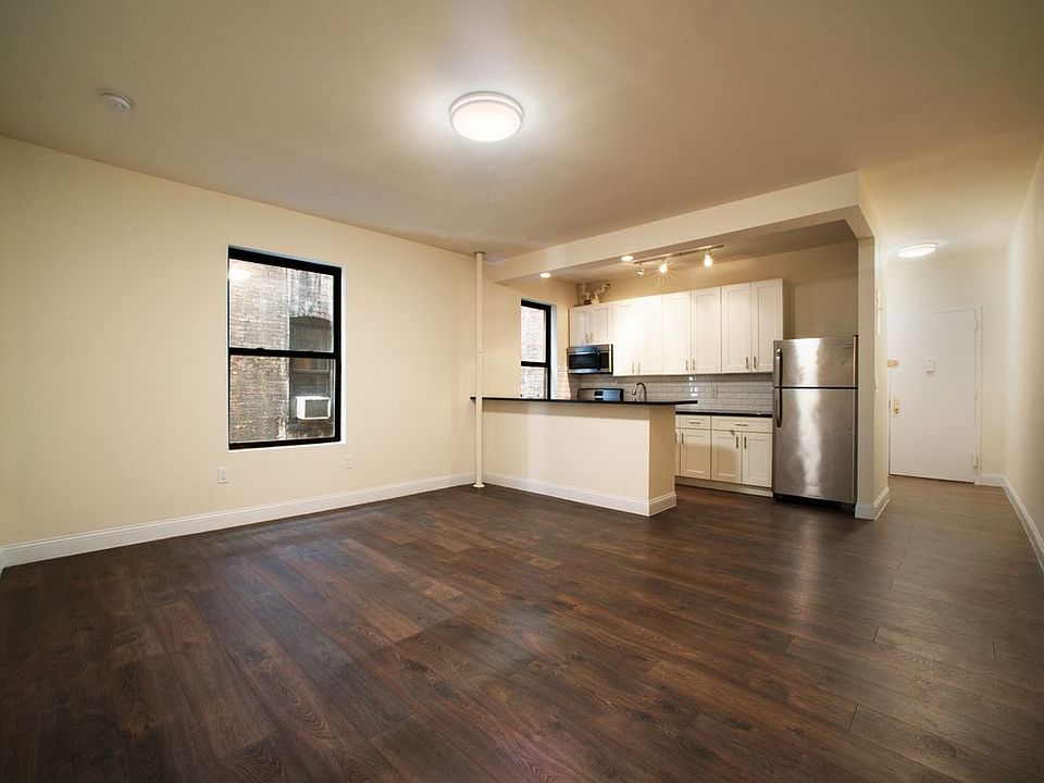 1st image of 561 Lenox Ave #22