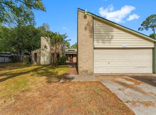 516 Chateau Woods Parkway Dr, Conroe, TX 77385