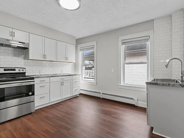 29 Cole St #2NDFLOOR — Photo 5