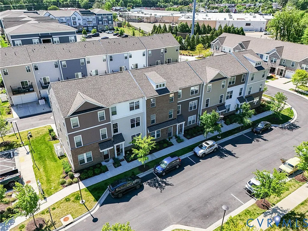 Building Photo - 4019 Grand Reserve Ln