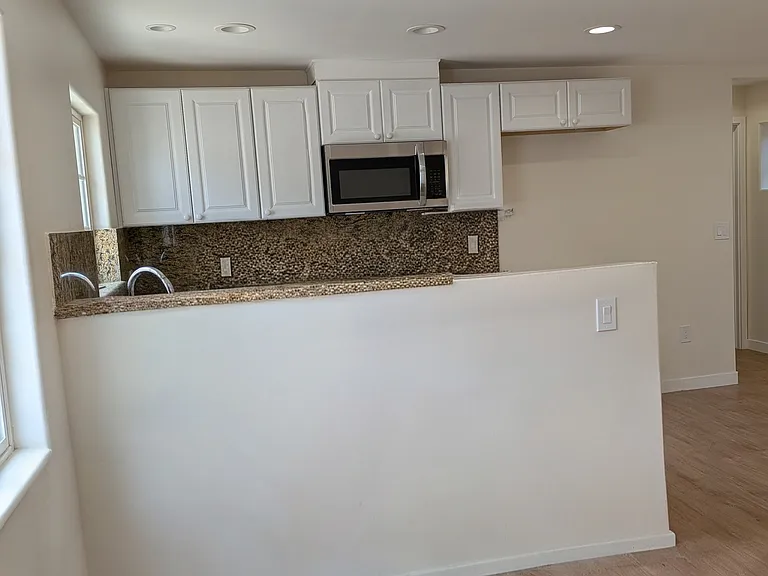 10844 Odell Ave — Photo 7