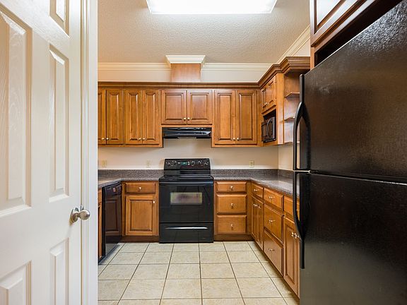 5th image of 4266 Sonoma Dr