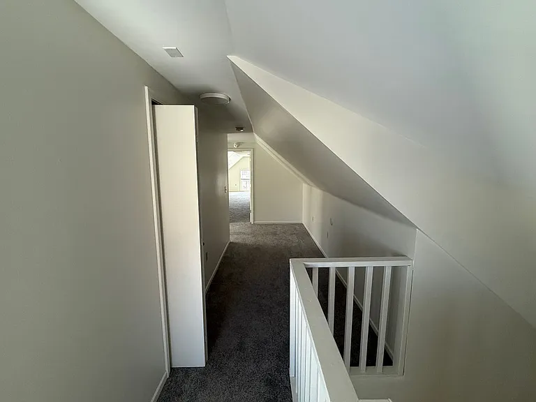 3145 Pleasant Ave — Photo 10