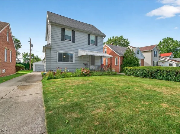 8910 McCracken Blvd, Garfield Heights, OH 44125