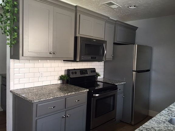 2nd image of 3702 Dentcrest Dr