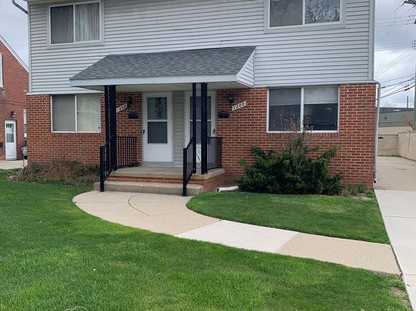 425 W Lincoln Ave #1200