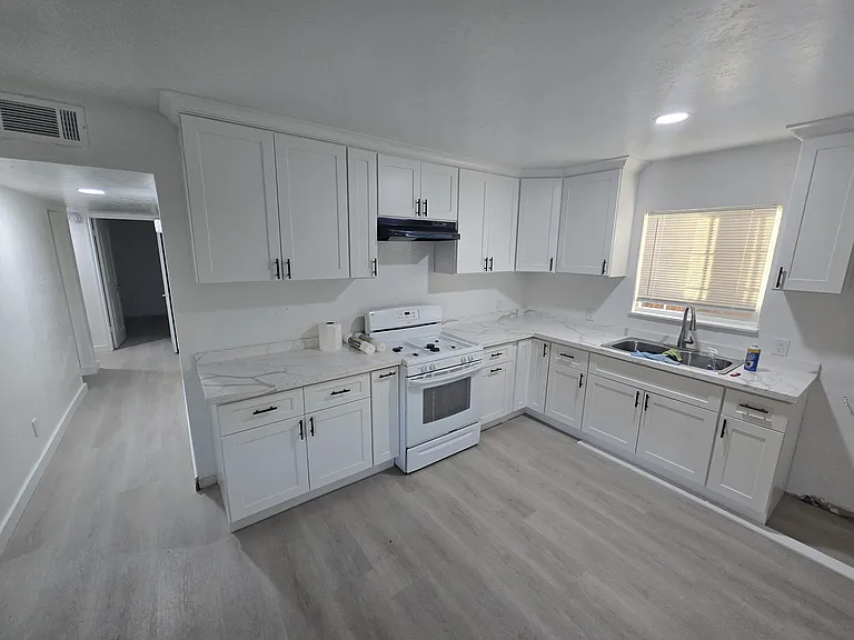 1116 McCurdy Dr — Photo 7