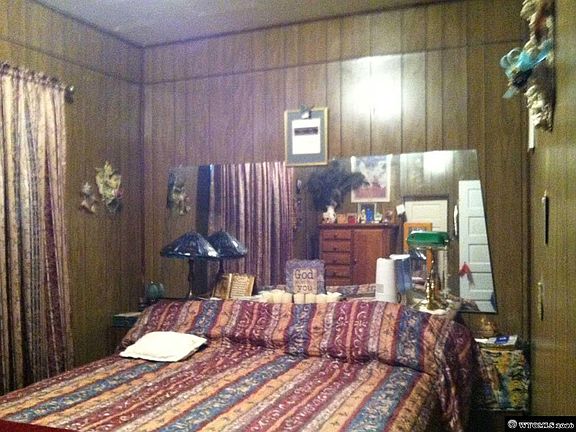 2nd image of 818 Big Horn St