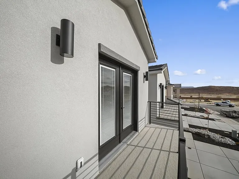 2305 E Kiabito Ln — Photo 29