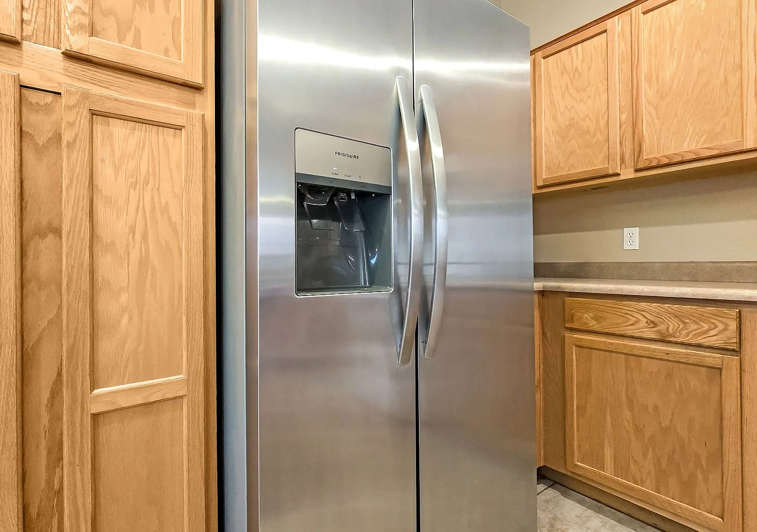 Fantastic 4BR in popular area of Litchfield Park — Photo 4