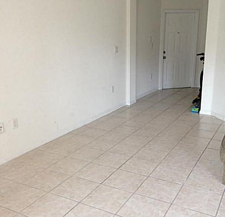5th image of 11102 NW 83rd St APT 214