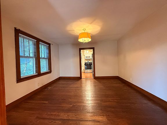 3rd image of 1905 Bransford Ave