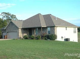 120 Ranch Estates Dr, Highlandville, MO 65669