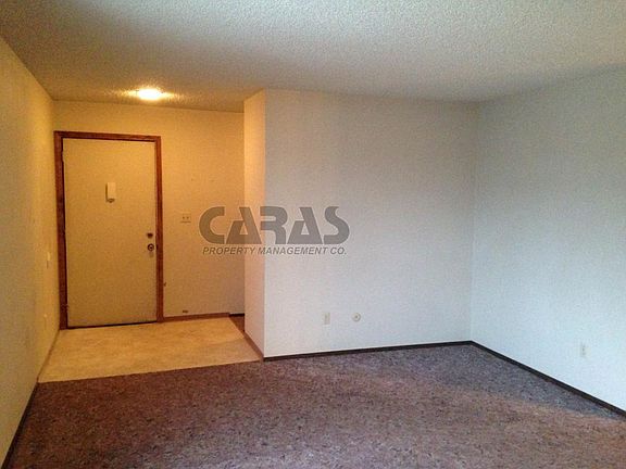 3rd image of 830 W Sussex Ave #2G