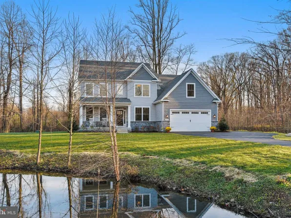 299 Bonheur Ave, Gambrills, MD 21054