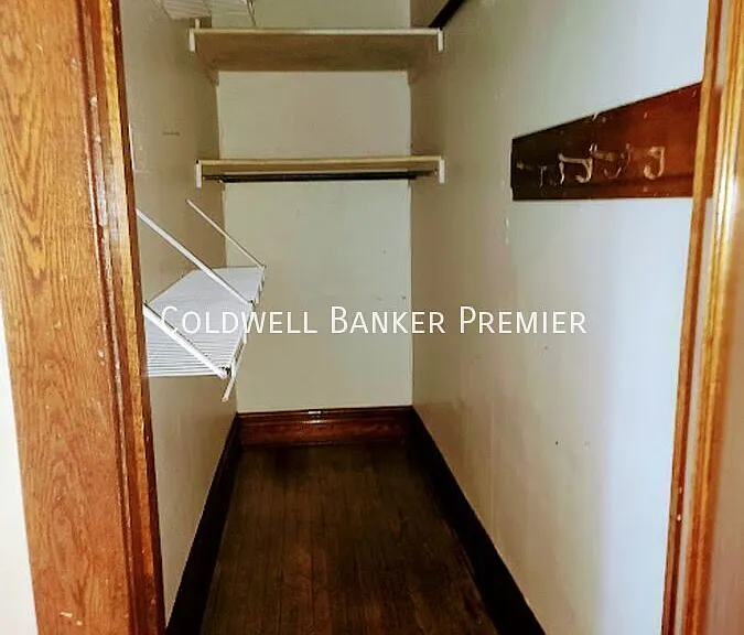 233 E Pitt St #5 — Photo 25