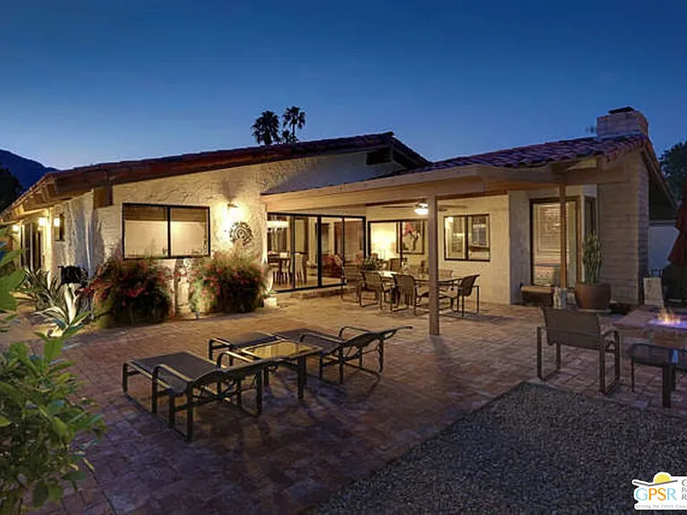 1347 Primavera Dr — Photo 44