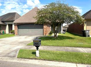 623 Fall Creek Dr, Baton Rouge, LA 70810