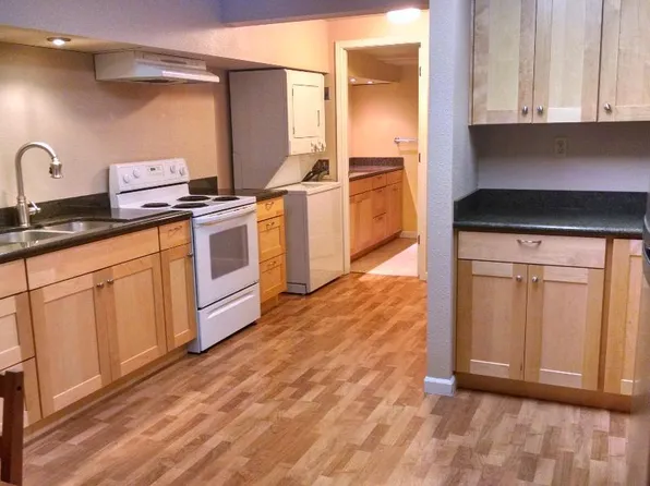 (undisclosed Address), Maple Valley, WA 98038