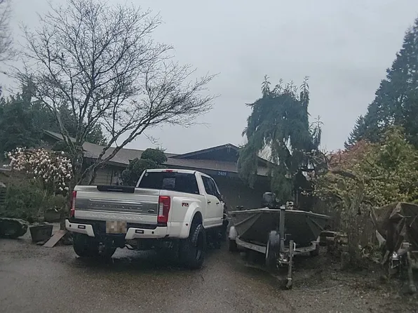 2409 Crosby Dr, Mount Vernon, WA 98274