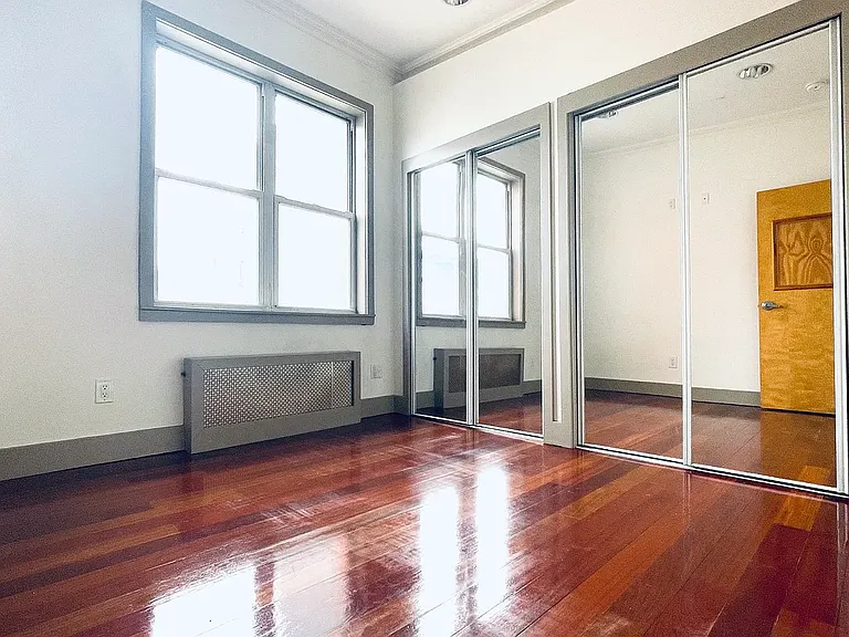 40 Troutman St #2 — Photo 2