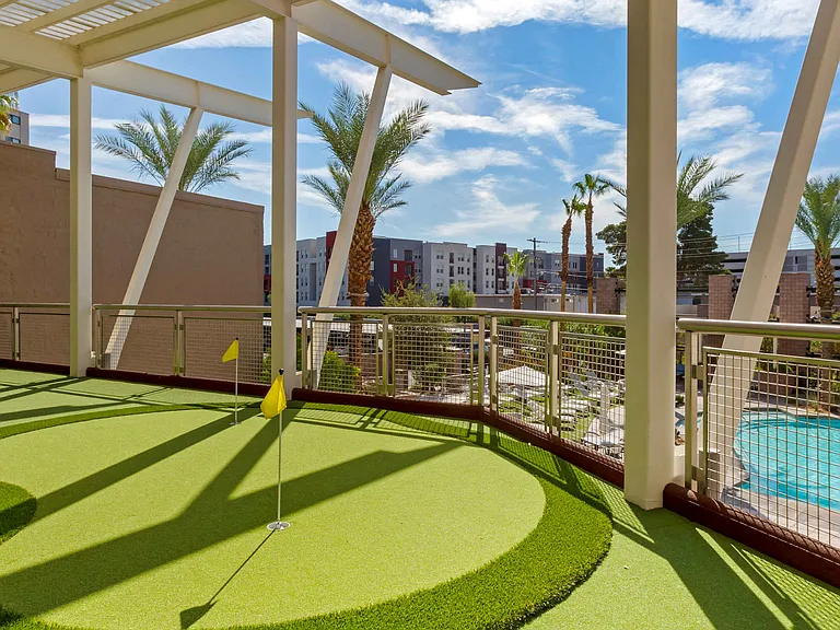The Rays at Vegas Towers — Photo 19