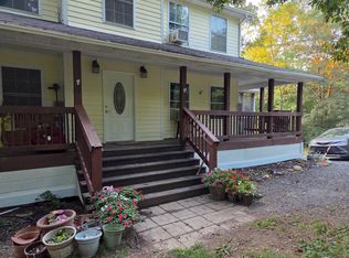 177 Hanging Rock Rd, Augusta, WV 26704