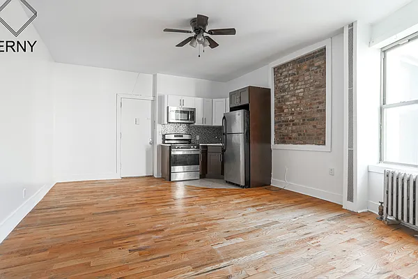 Rented by ERNY LLC | media 1
