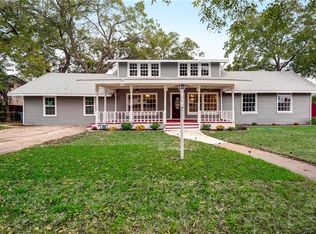 610 Bonham St, Grand Prairie, TX 75050