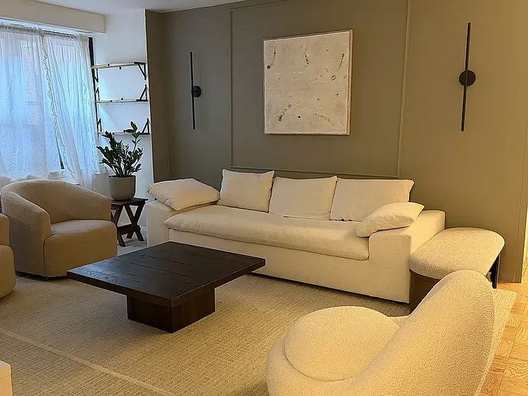 345 E 81st St #2H — Photo 5