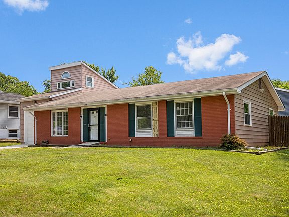 4th image of 1600 E Jefferson Ct