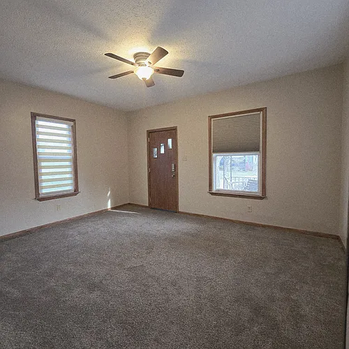 138 E Main St Photo 1