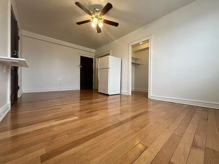 Main room.