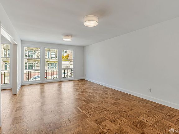 4th image of 2020 Laguna St #2020