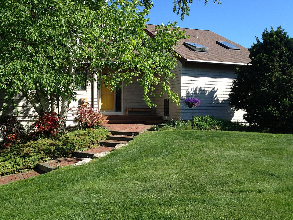 2nd image of 205 Lepes Rd