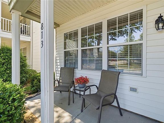 5th image of 813 Brittlebank Dr