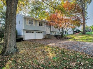 15 Alden Rd, Monroe, NY 10950