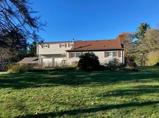 756 Blackhawk Rd, Beaver Falls, PA 15010