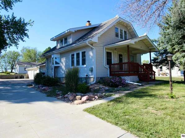 417 N Shimerda St, Wilber, NE 68465