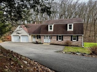 273 Rockdale Rd, Butler, PA 16002