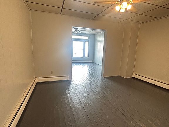 4th image of 32 S Catherine St #1