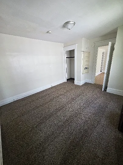 662-64 W 9th St #12 — Photo 5
