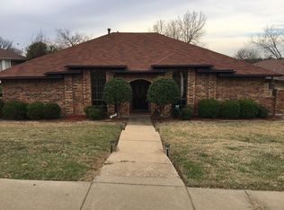 1826 Green Ridge Ct, Carrollton, TX 75007